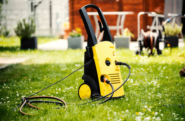 Best Animal Enclosure Cleaning  in Fort Montgomery, NY